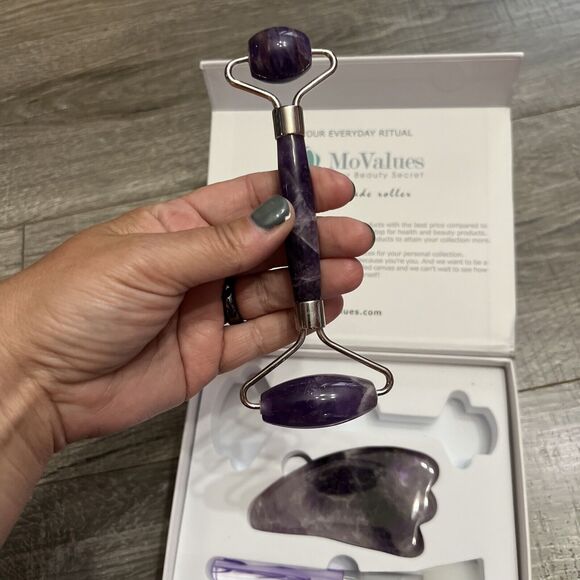 NEW MoValues Original Jade Roller & Gua Sha Facial Tools Kit NEW IN BOX Purple - Picture 7 of 14